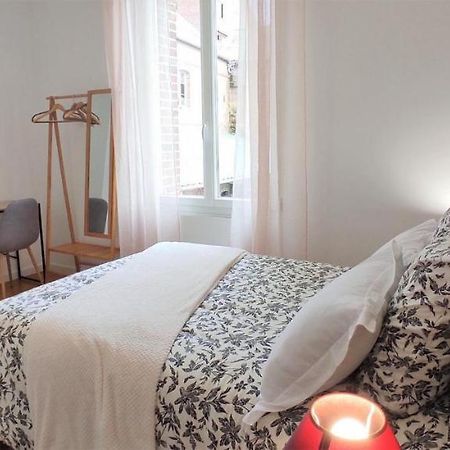 Au Fil De L'Eau Bed and Breakfast Milly-sur-Thérain Exteriör bild