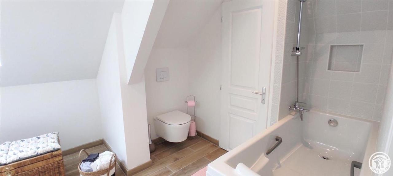 Au Fil De L'Eau Bed and Breakfast Milly-sur-Thérain Exteriör bild